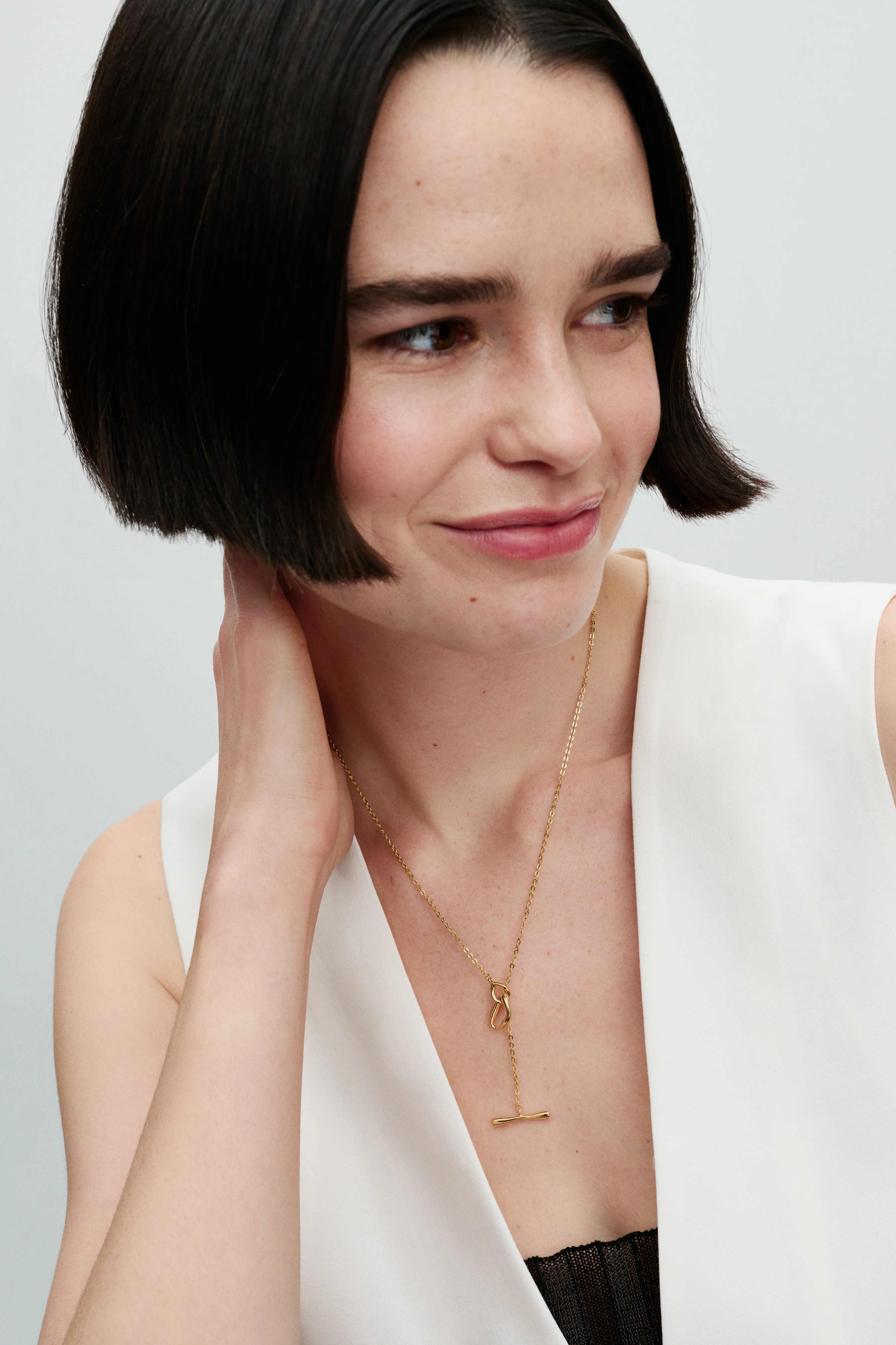 14K Gold-Plated T-Bar Necklace - Image 2