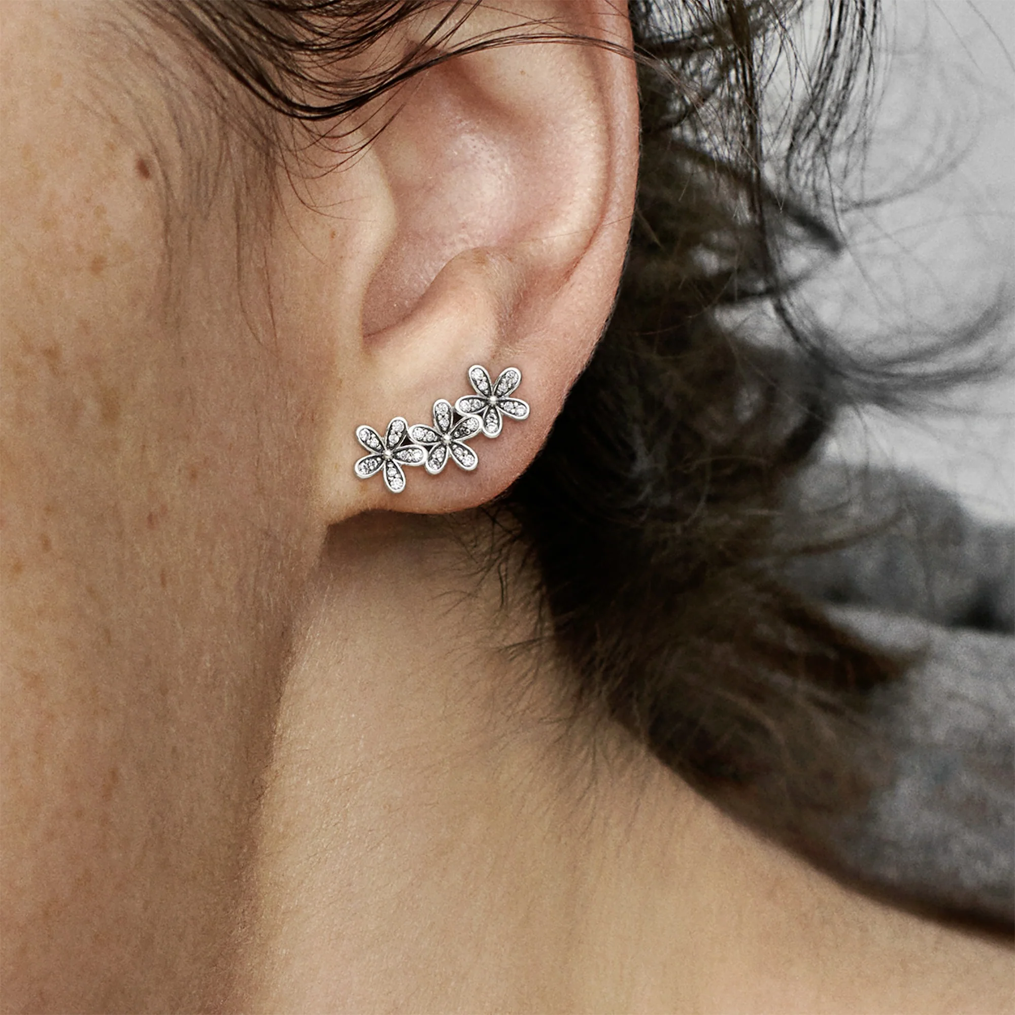 Daisy Silver Stud Earrings With Clear Cubic Zirconia - Image 3