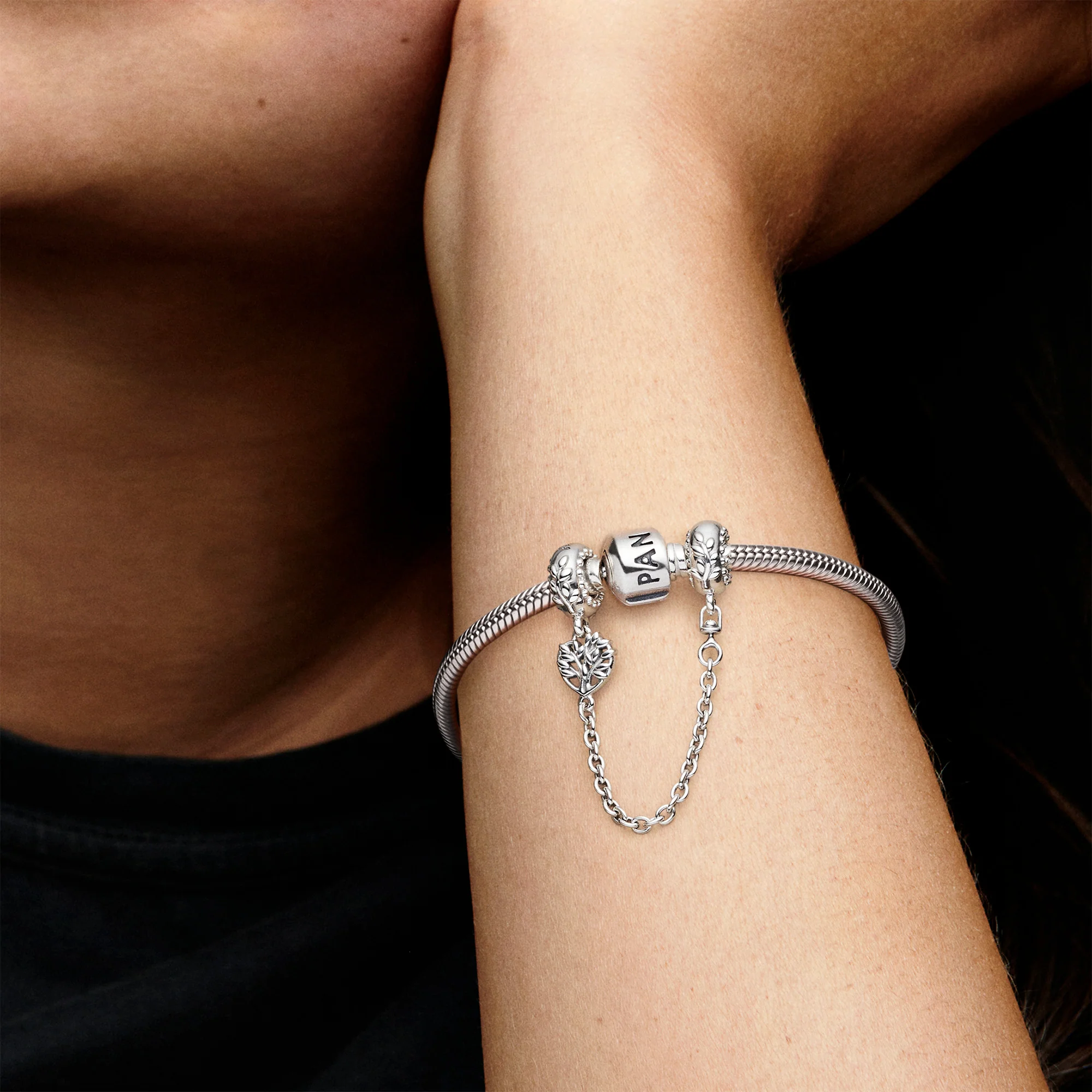 Family Tree Sterling Silver Safety Chain - Image 3
