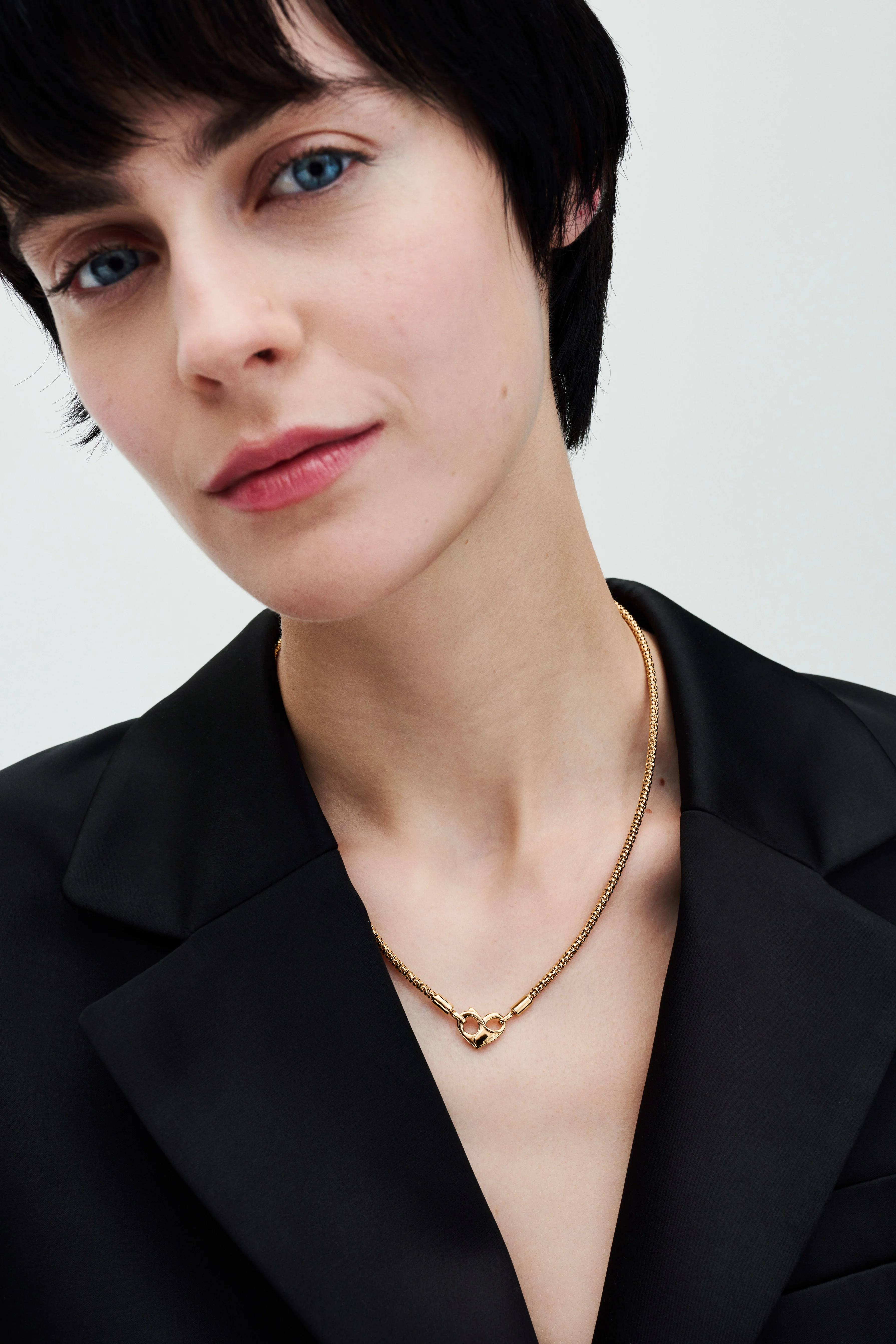 Studded Chain 14K Gold-Plated Necklace With Heart Clasp - Image 6